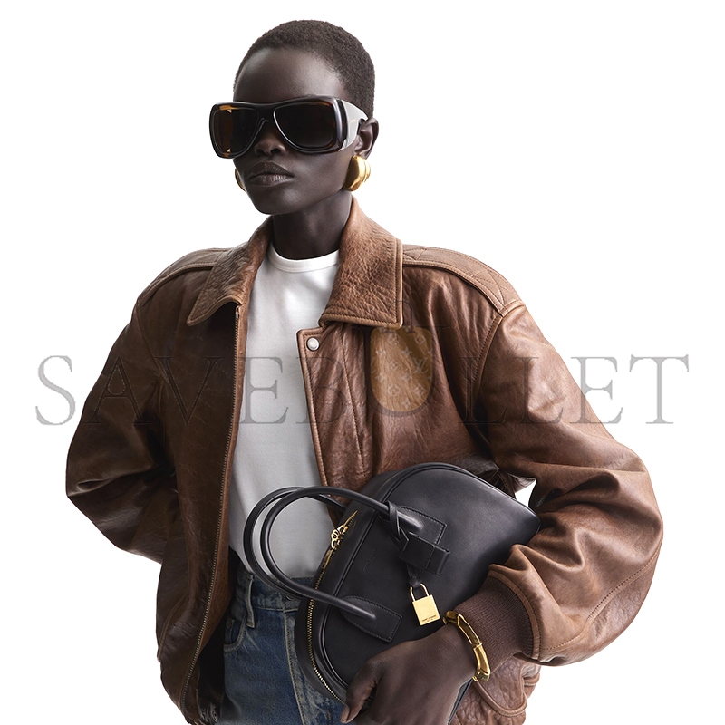 Y51 SAC DE JOUR BOSTON IN GRAINED LEATHER – SMALL 851694AAFU51000 (27*18*15cm)